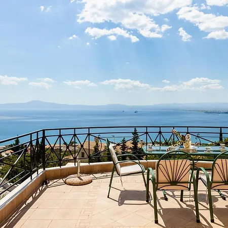 Verga Majestic Sunsets - Elegant & Secluded Retreat *