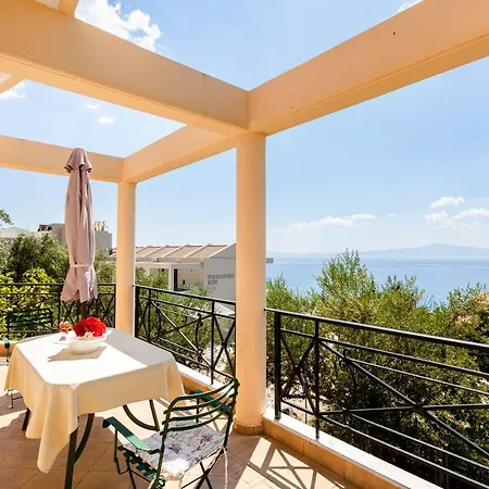 Villa Verga Majestic Sunsets - Elegant & Secluded Retreat *