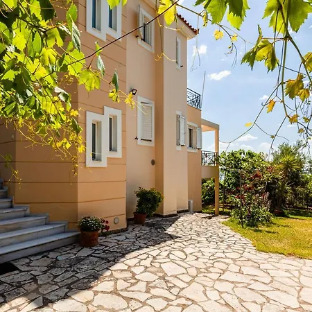 Verga Majestic Sunsets - Elegant & Secluded Retreat Kalamata