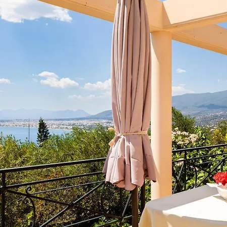 Verga Majestic Sunsets - Elegant & Secluded Retreat Kalamata