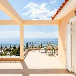 Verga Majestic Sunsets - Elegant & Secluded Retreat Kalamata