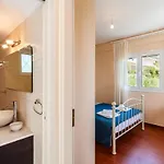 Verga Majestic Sunsets - Elegant & Secluded Retreat Villa *