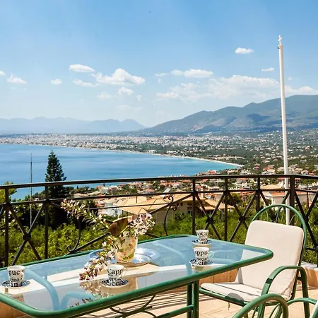 Villa Verga Majestic Sunsets - Elegant & Secluded Retreat