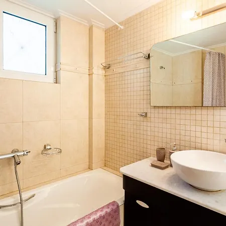 Verga Majestic Sunsets - Elegant & Secluded Retreat Villa Kalamata