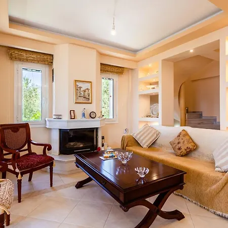 Villa Verga Majestic Sunsets - Elegant & Secluded Retreat