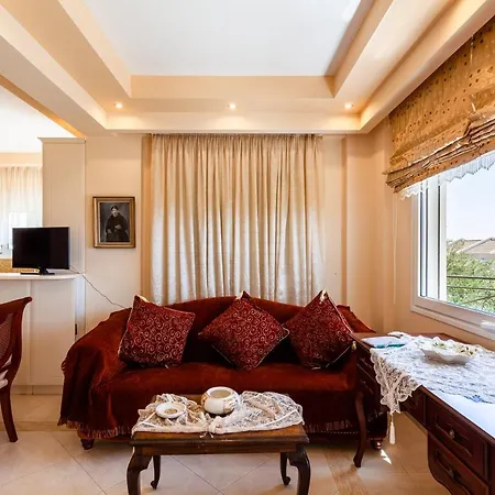 Verga Majestic Sunsets - Elegant & Secluded Retreat Villa Kalamata