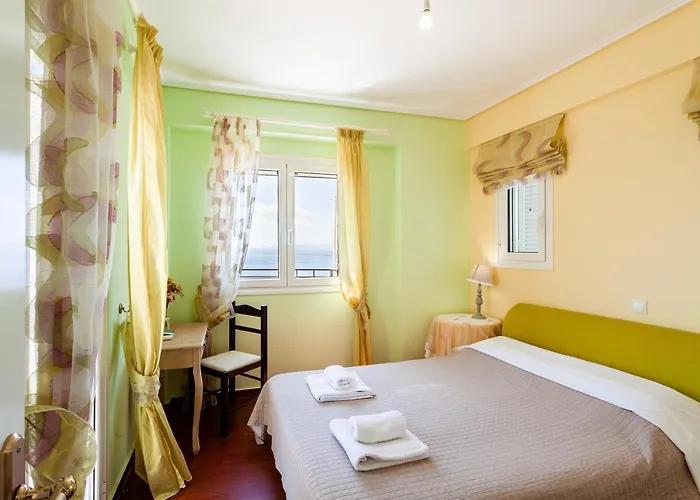 Вилла Verga Majestic Sunsets - Elegant & Secluded Retreat Каламата