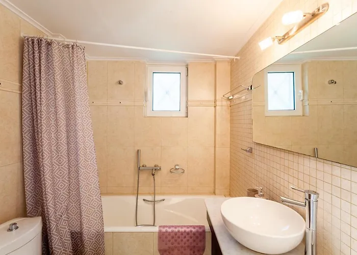 Verga Majestic Sunsets - Elegant & Secluded Retreat * Kalamata